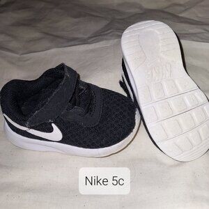 Nike toddler shoes